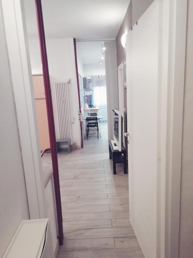 White Apartment Roma Eksteriør bilde