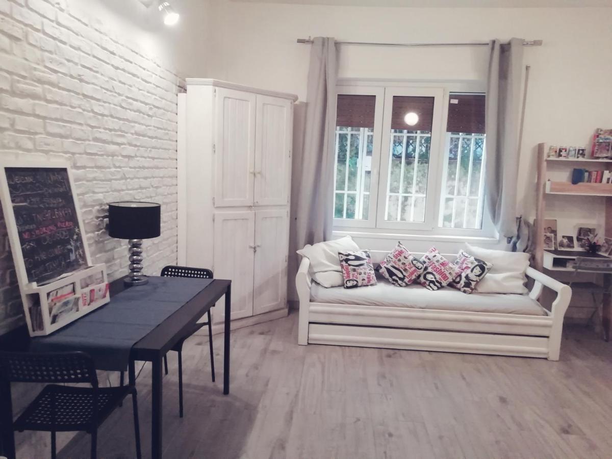 White Apartment Roma Eksteriør bilde