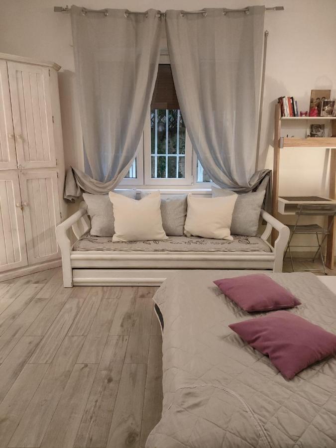 White Apartment Roma Eksteriør bilde